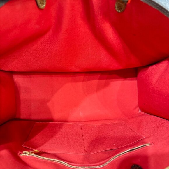 Louis Vuitton Monogram Canvas On The Go GM Shoulder Bag - Picture 8 of 9